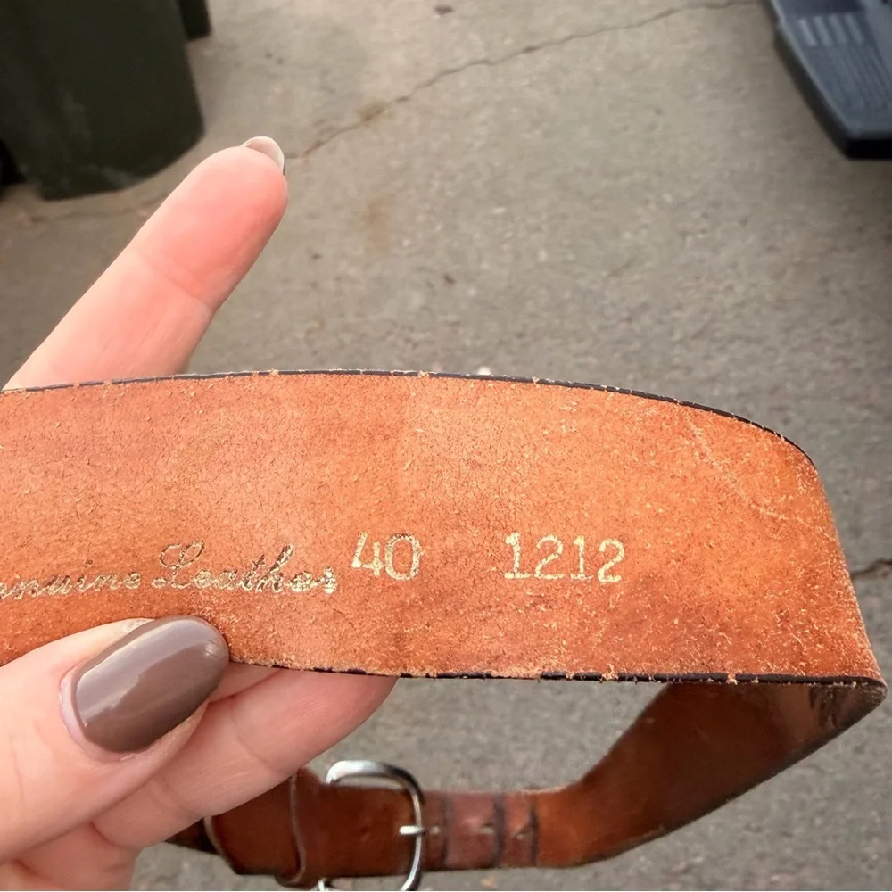 Classic Brown Leather Belt with Silver Buckle and Eagle Size 40